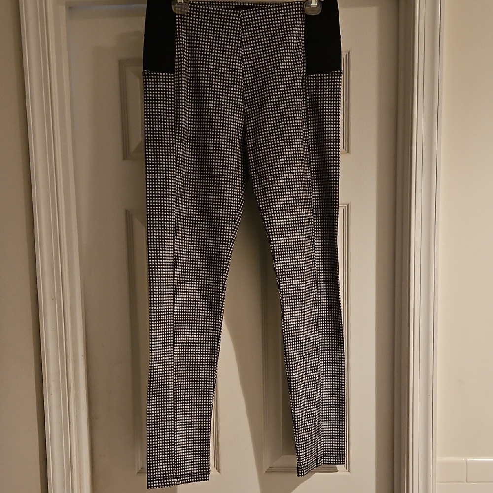 Shinestar Black and White Houndstooth Leggings Size L